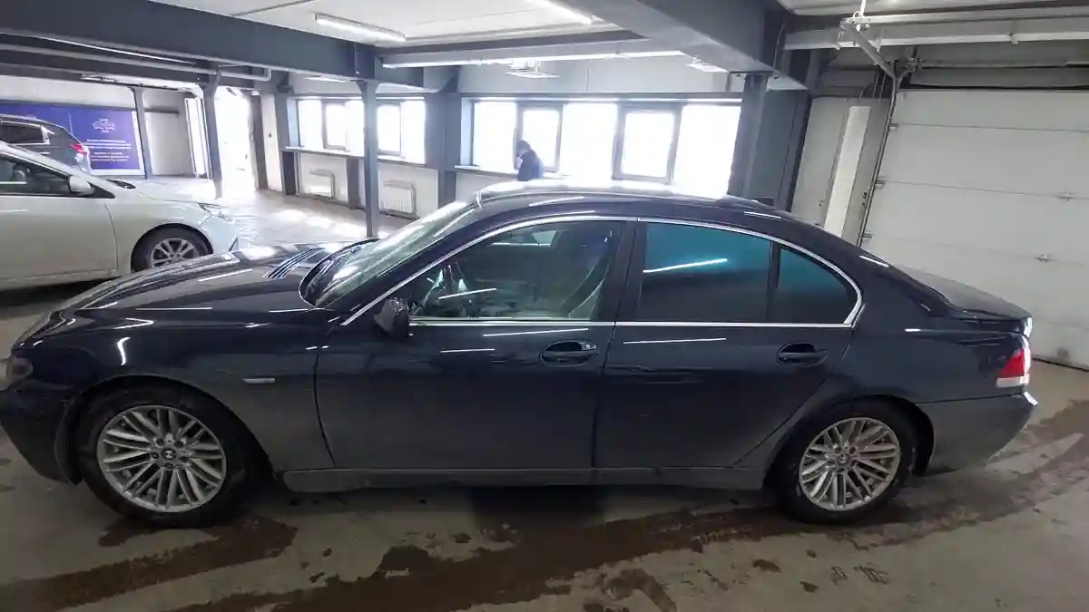 BMW 7 серии 2002 года за 3 500 000 тг. в Астана