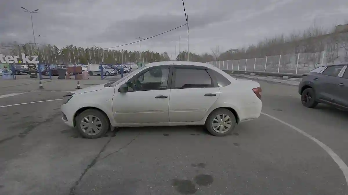 LADA (ВАЗ) Vesta 2020 года за 6 000 000 тг. в Усть-Каменогорск