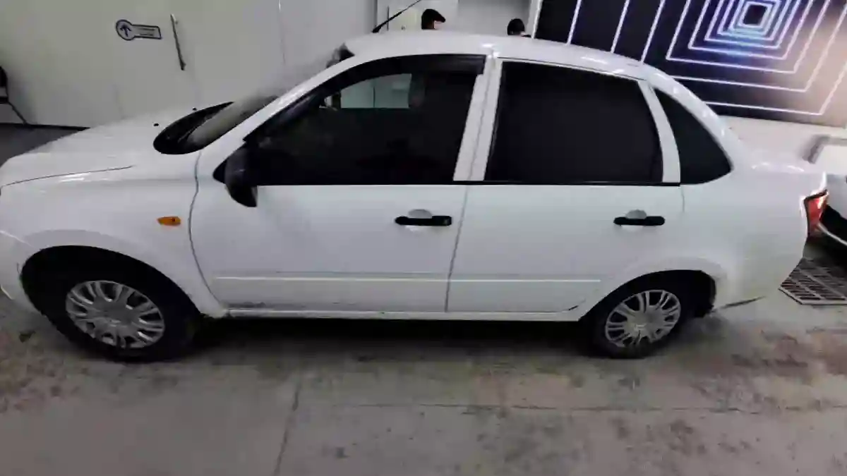 LADA (ВАЗ) Granta 2015 года за 2 800 000 тг. в Павлодар