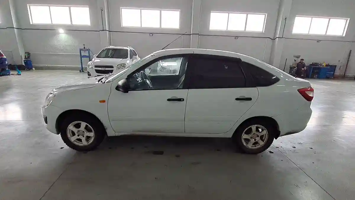 LADA (ВАЗ) Granta 2015 года за 3 500 000 тг. в Петропавловск