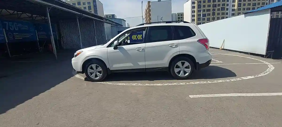 Subaru Forester 2015 года за 9 000 000 тг. в Алматы