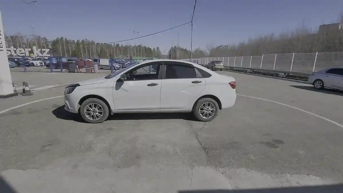 LADA (ВАЗ) Vesta 2018 года за 4 300 000 тг. в Усть-Каменогорск