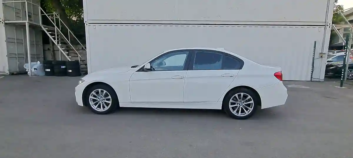 BMW 3 серии 2018 года за 10 500 000 тг. в Алматы