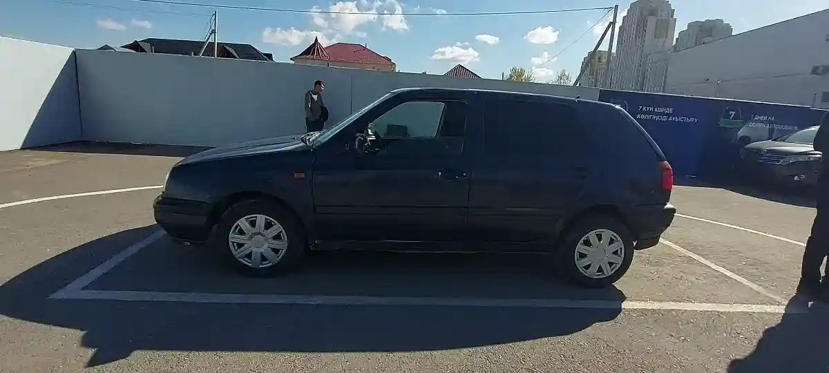 Volkswagen Golf 1992 года за 1 000 000 тг. в Шымкент