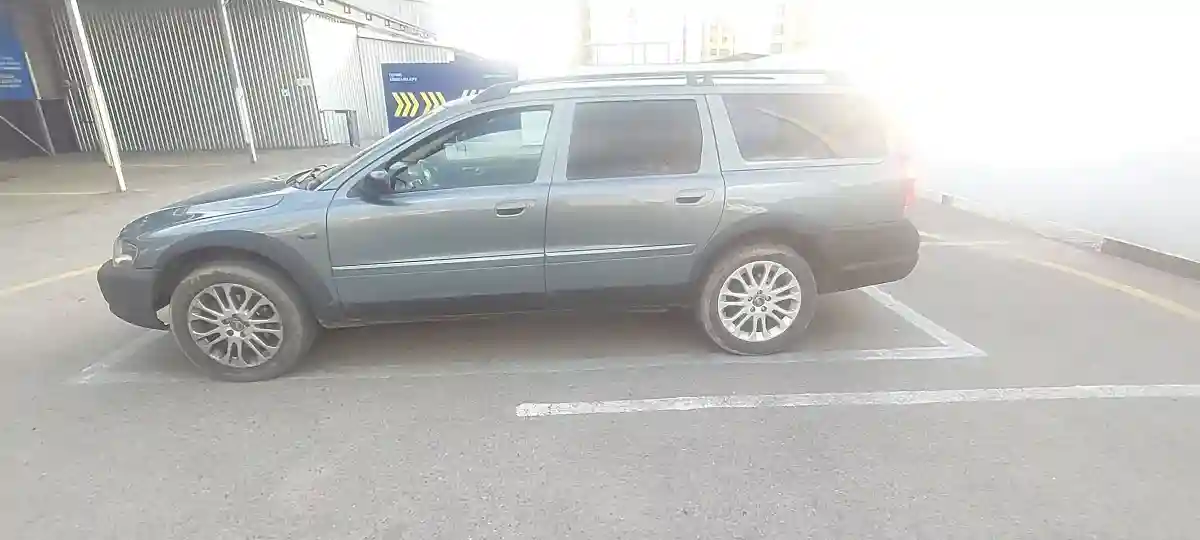 Volvo XC70 2002 года за 4 800 000 тг. в Алматы