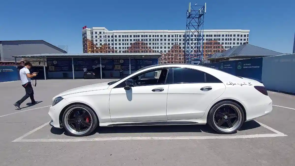Mercedes-Benz CLS 2014 года за 25 000 000 тг. в Шымкент