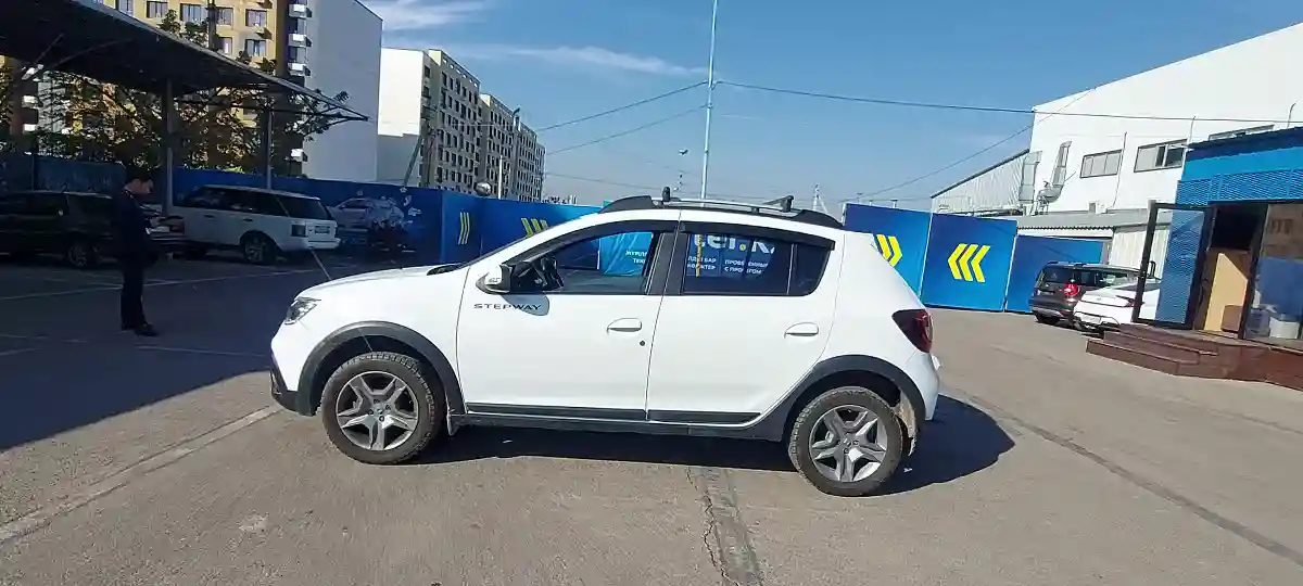 Renault Sandero 2022 года за 6 500 000 тг. в Алматы