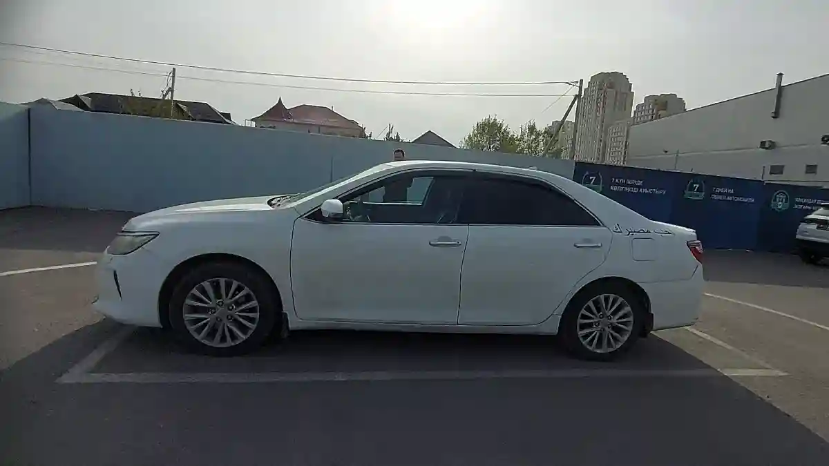 Toyota Camry 2014 года за 12 500 000 тг. в Шымкент