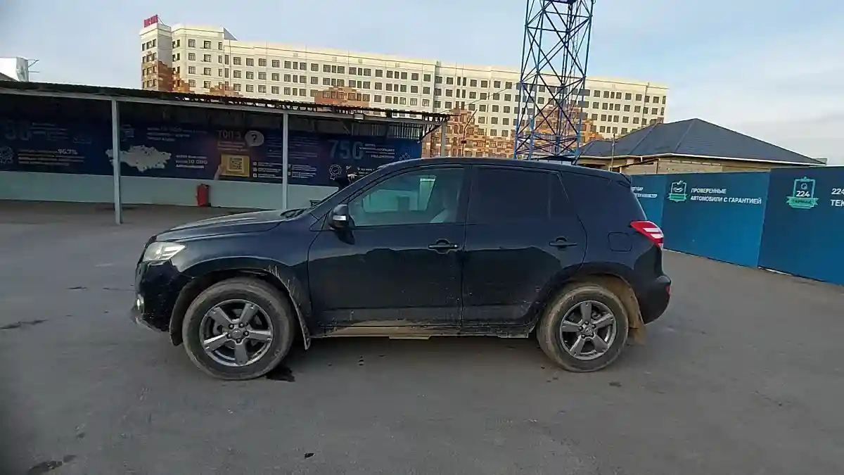 Toyota RAV4 2011 года за 7 500 000 тг. в Шымкент