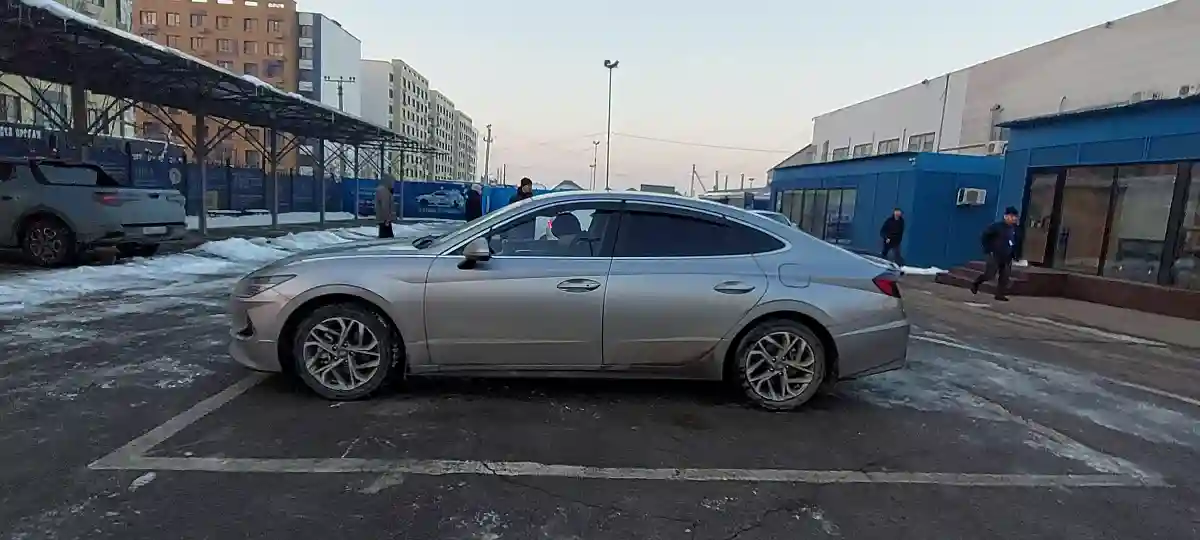 Hyundai Sonata 2022 года за 12 500 000 тг. в Алматы
