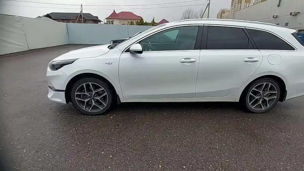 Kia Ceed SW 2024 года за 12 500 000 тг. в Шымкент