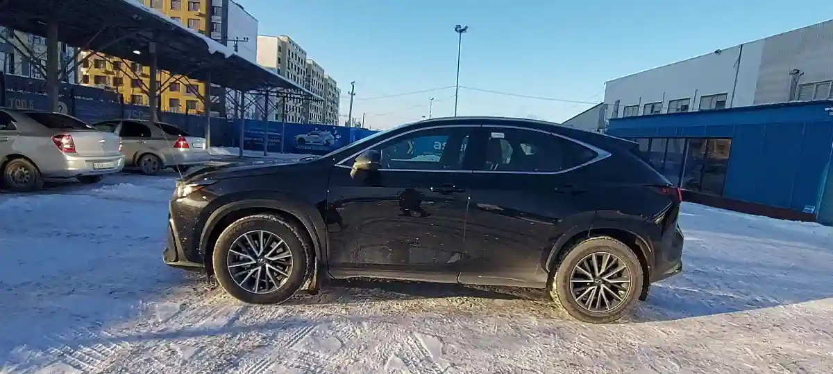 Lexus NX 2021 года за 24 000 000 тг. в Алматы