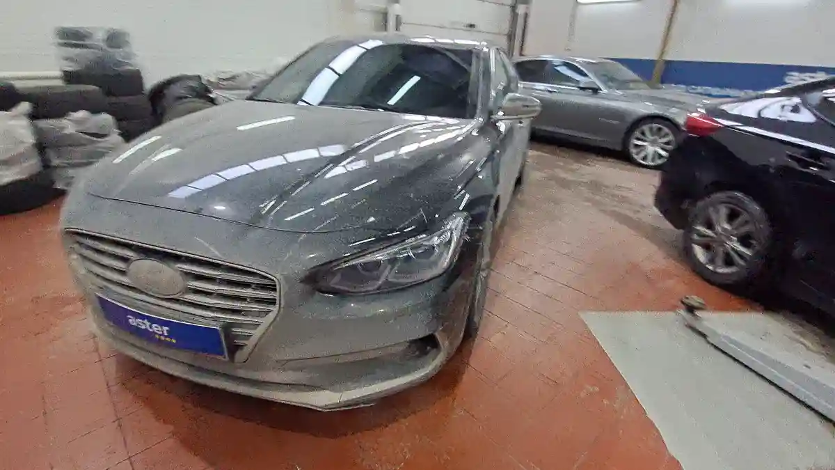 Hyundai Grandeur 2017 года за 11 000 000 тг. в Астана