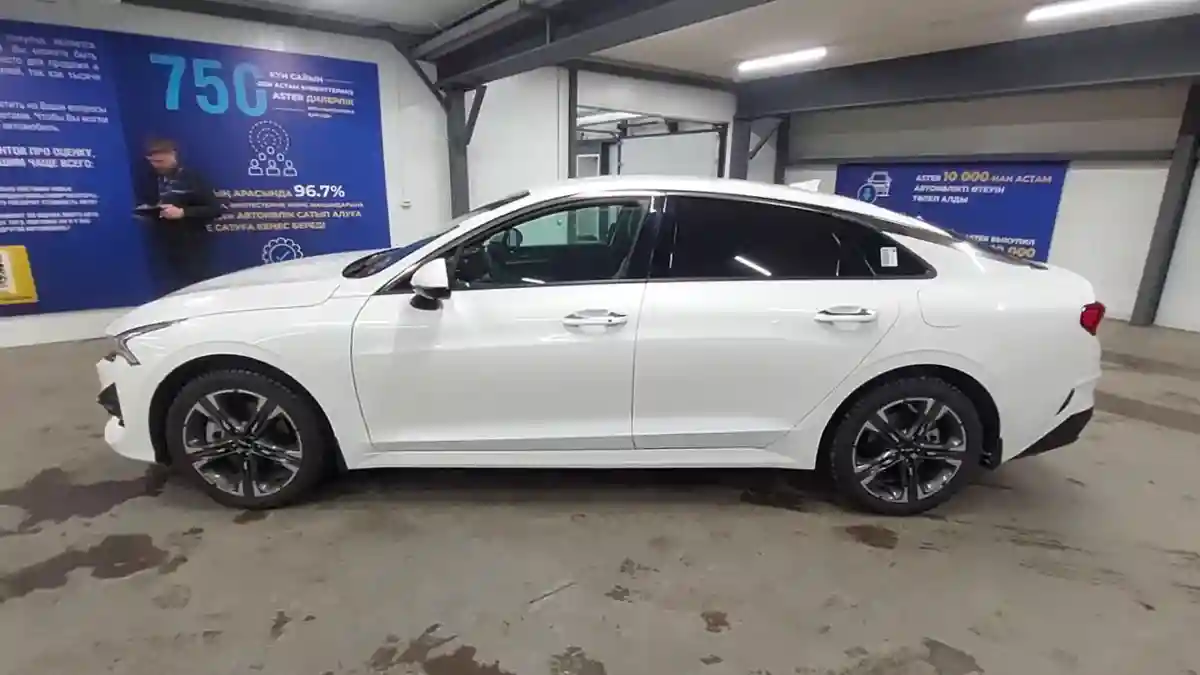 Kia K5 2023 года за 17 500 000 тг. в Астана