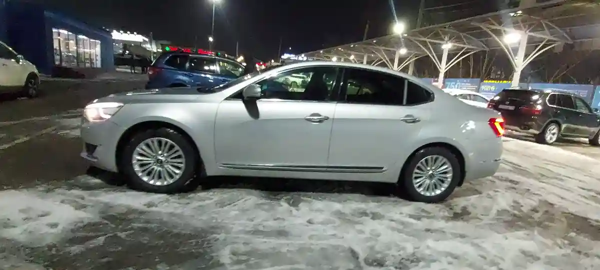 Kia Cadenza 2015 года за 9 000 000 тг. в Алматы