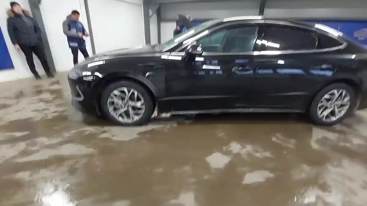 Hyundai Sonata 2023 года за 13 000 000 тг. в Астана