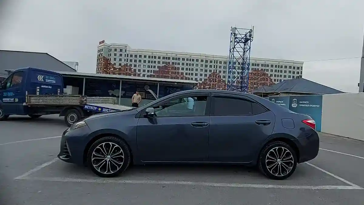 Toyota Corolla 2016 года за 8 500 000 тг. в Шымкент