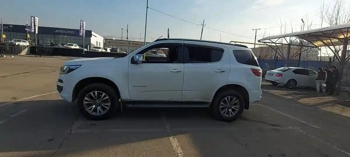 Chevrolet TrailBlazer 2021 года за 18 000 000 тг. в Алматы