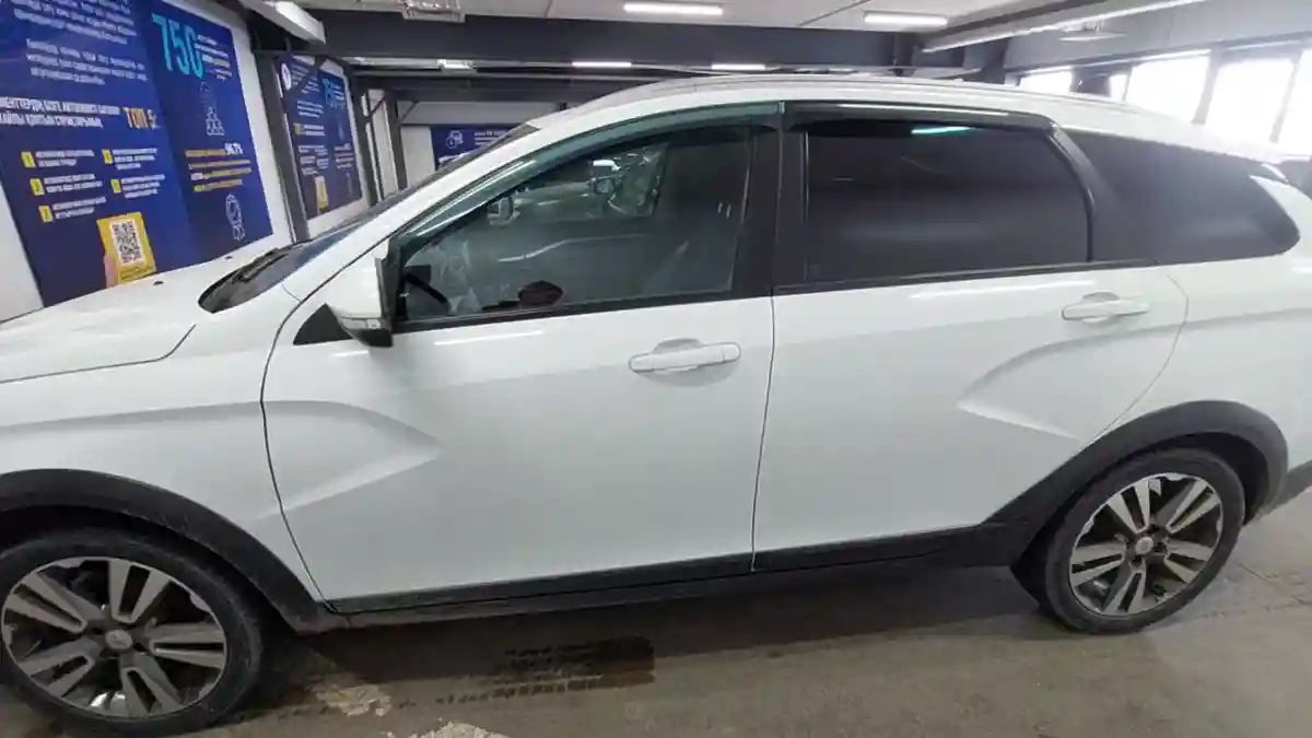 LADA (ВАЗ) Vesta Cross 2021 года за 6 000 000 тг. в Астана