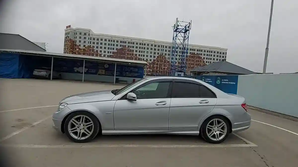 Mercedes-Benz C-Класс 2010 года за 8 000 000 тг. в Шымкент