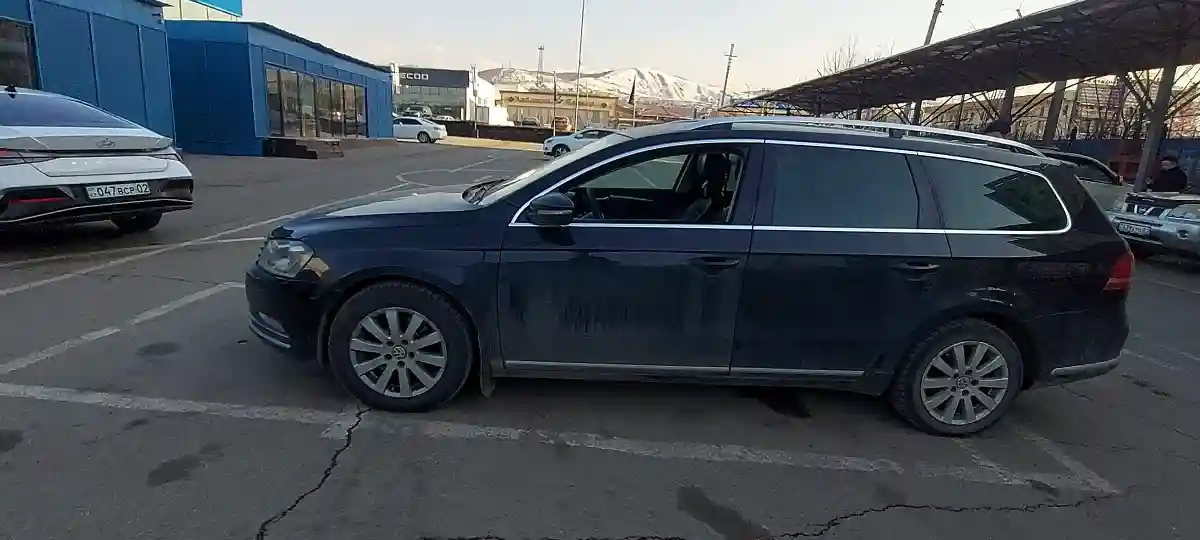 Volkswagen Passat 2011 года за 6 500 000 тг. в Алматы