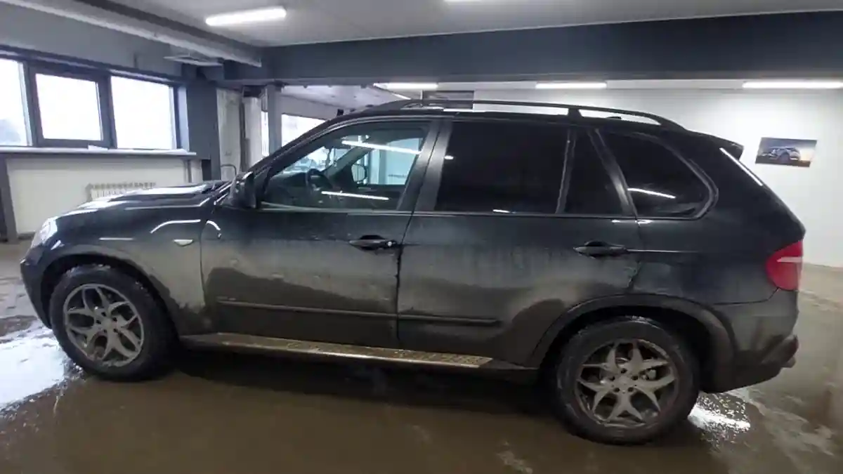 BMW X5 2007 года за 7 500 000 тг. в Астана