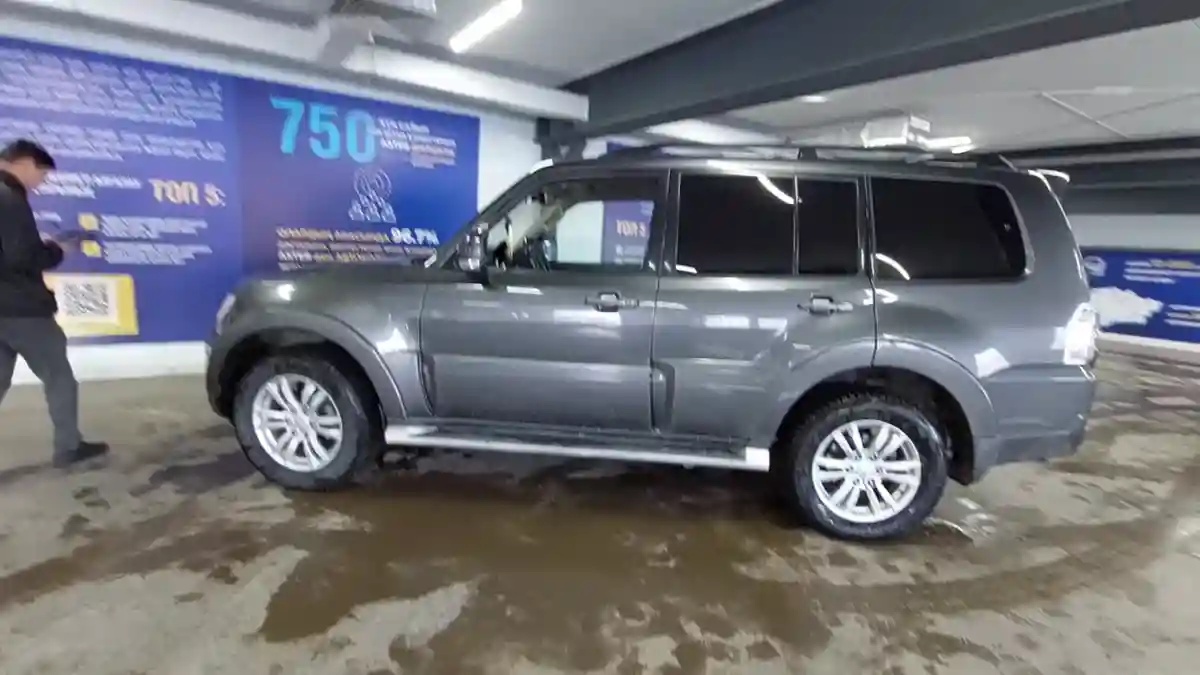 Mitsubishi Pajero 2011 года за 10 000 000 тг. в Астана