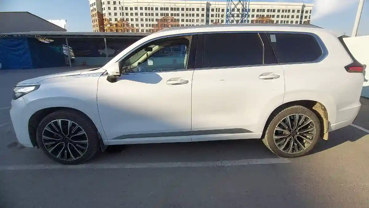 EXEED VX 2023 года за 15 000 000 тг. в Шымкент