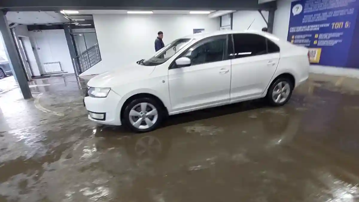 Skoda Rapid 2014 года за 5 000 000 тг. в Астана