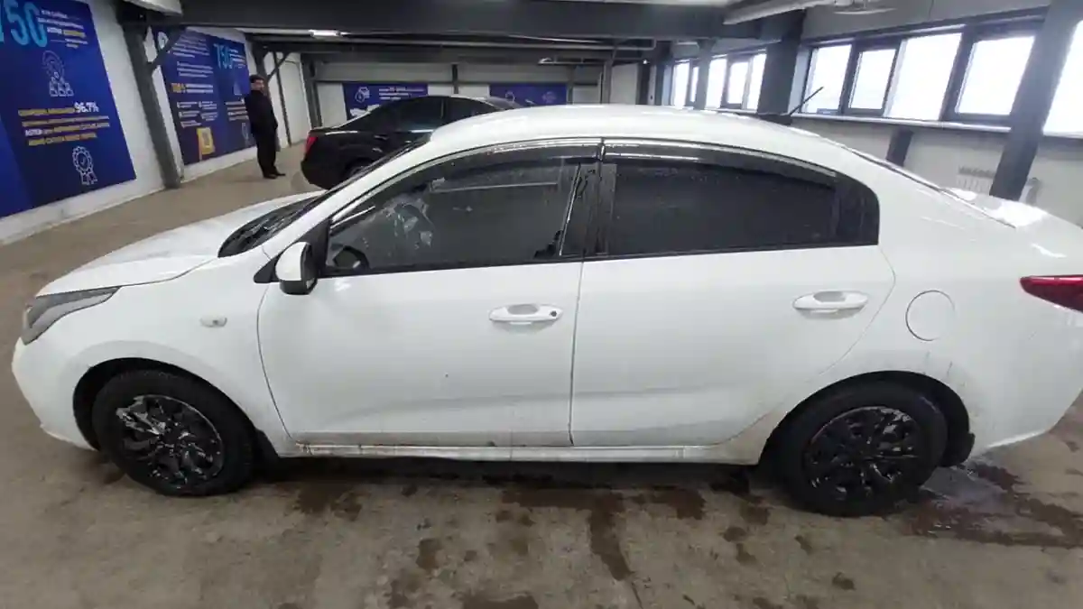 Kia Rio 2019 года за 7 000 000 тг. в Астана