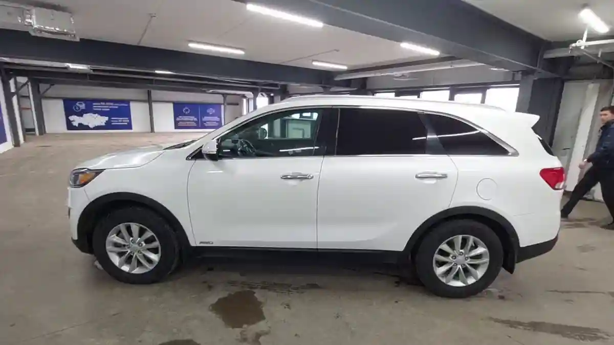 Kia Sorento 2016 года за 11 000 000 тг. в Астана