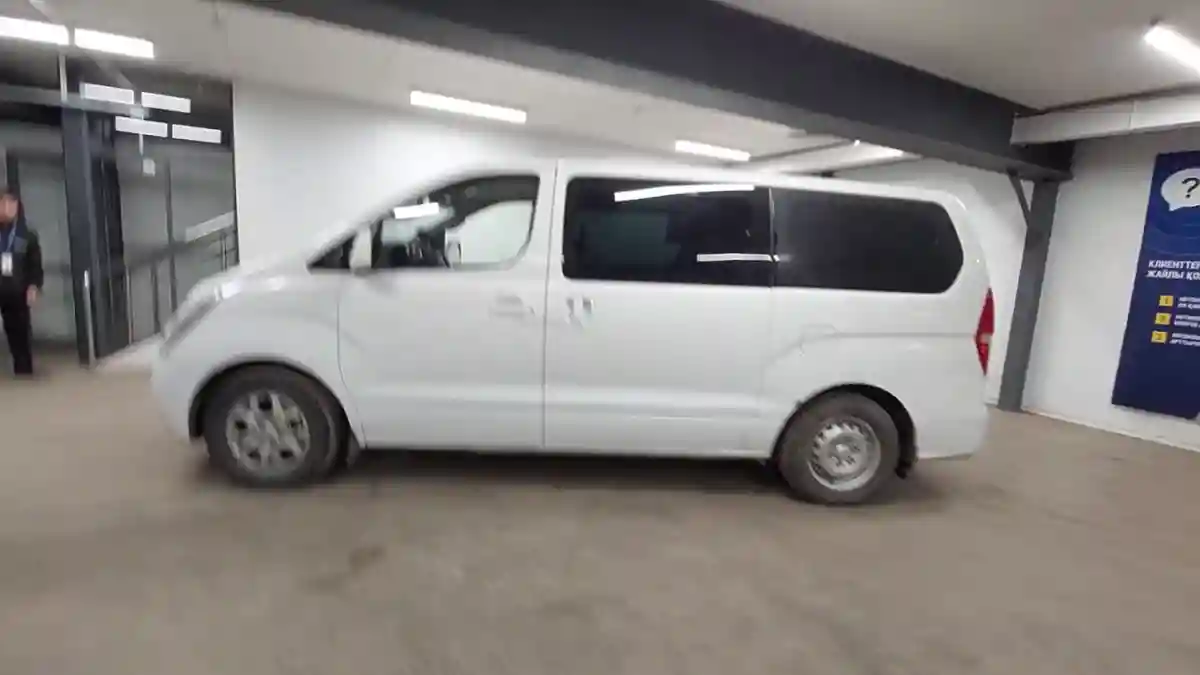 Hyundai Grand Starex 2012 года за 7 000 000 тг. в Астана