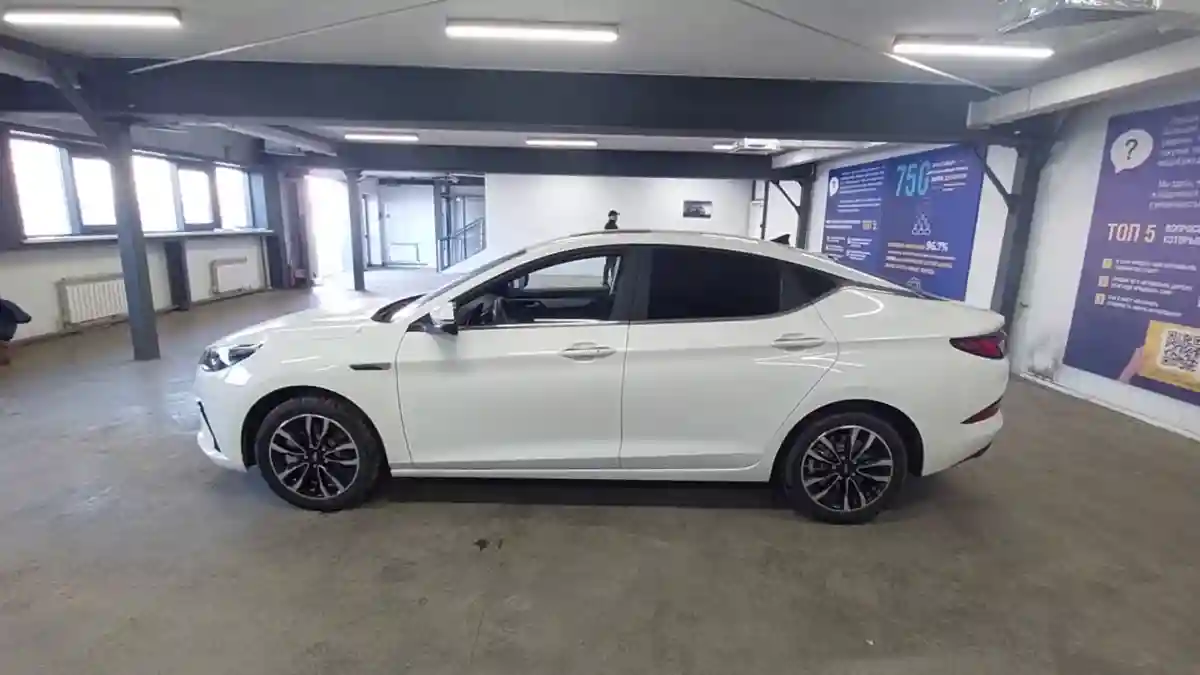 JAC J7 2024 года за 9 000 000 тг. в Астана