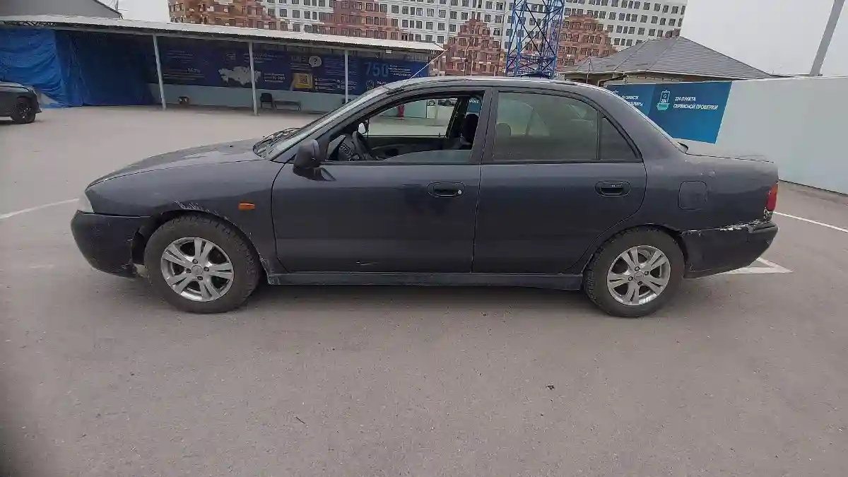 Mitsubishi Carisma 1996 года за 1 500 000 тг. в Шымкент