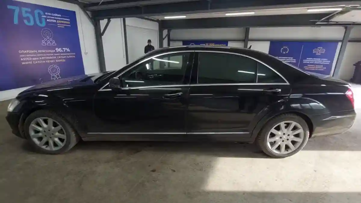 Mercedes-Benz S-Класс 2007 года за 6 500 000 тг. в Астана