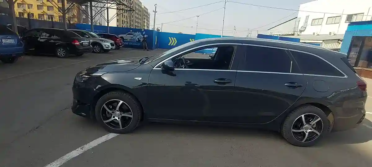 Kia Ceed SW 2023 года за 11 000 000 тг. в Алматы
