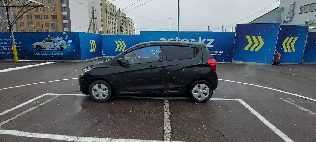 Chevrolet Spark 2017 года за 4 500 000 тг. в Алматы