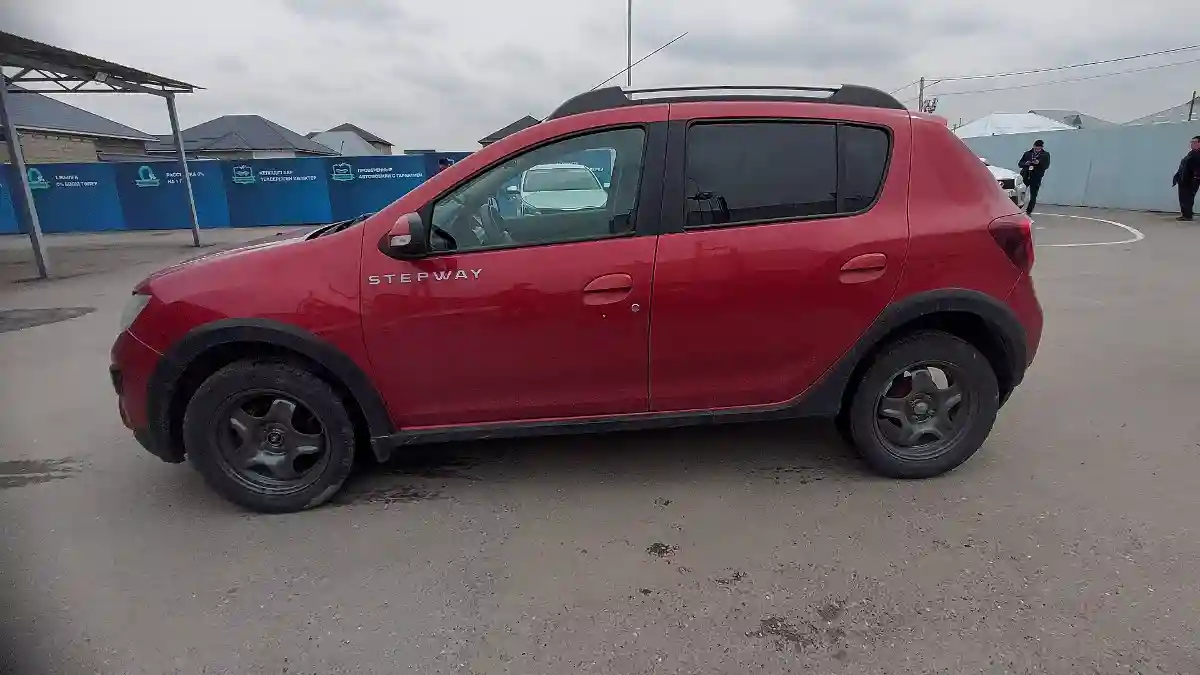 Renault Sandero 2016 года за 4 800 000 тг. в Шымкент