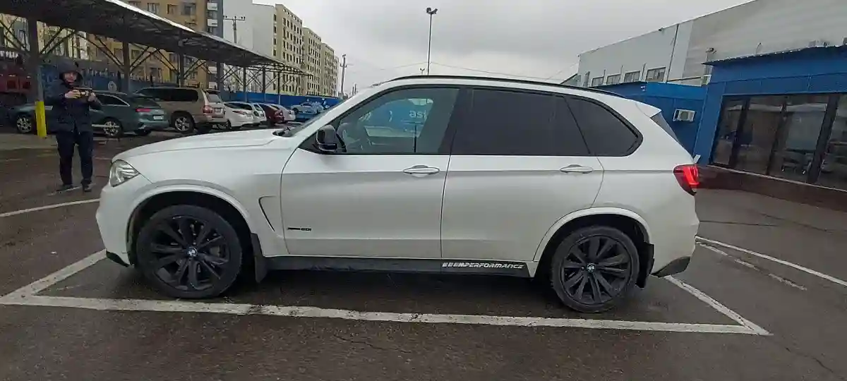 BMW X5 2015 года за 17 500 000 тг. в Алматы