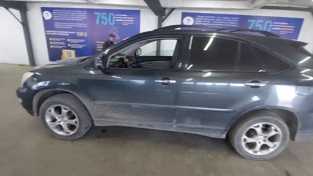 Lexus RX 2007 года за 8 500 000 тг. в Астана