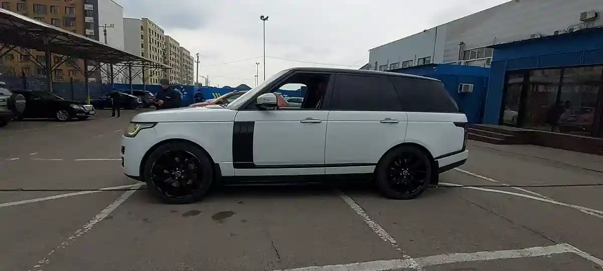 Land Rover Range Rover 2013 года за 15 000 000 тг. в Алматы