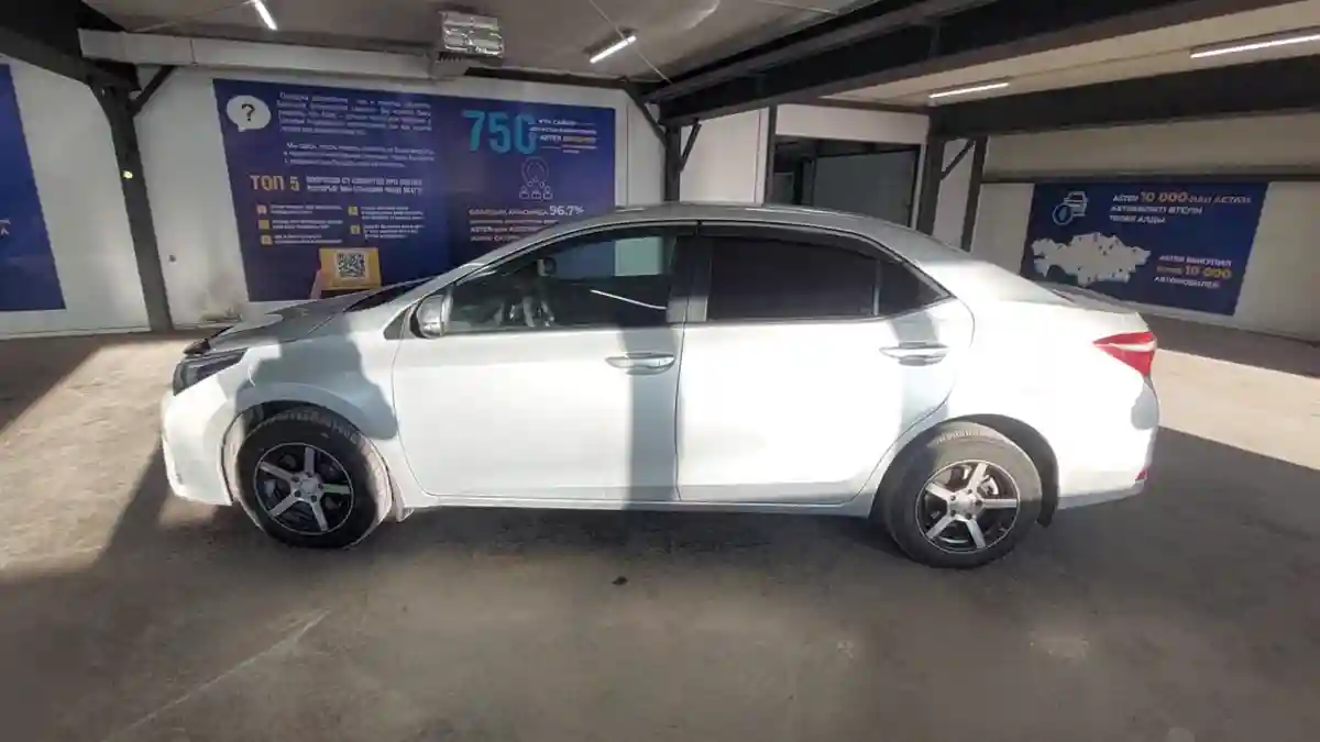 Toyota Corolla 2014 года за 6 000 000 тг. в Астана
