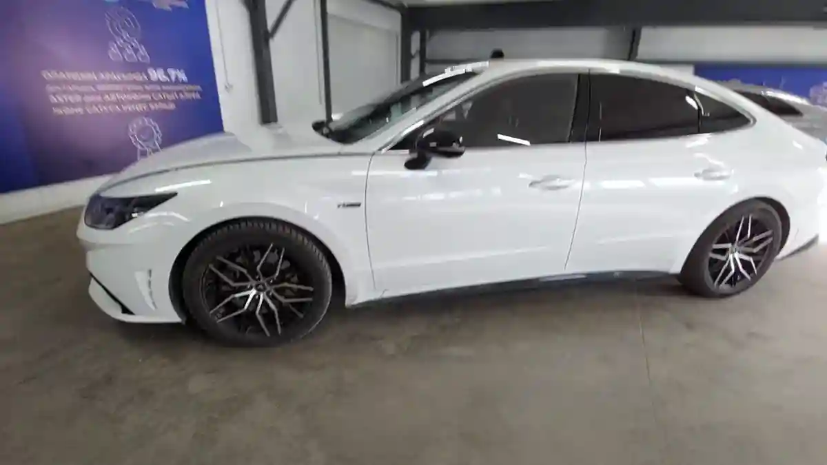 Hyundai Sonata 2024 года за 16 000 000 тг. в Астана
