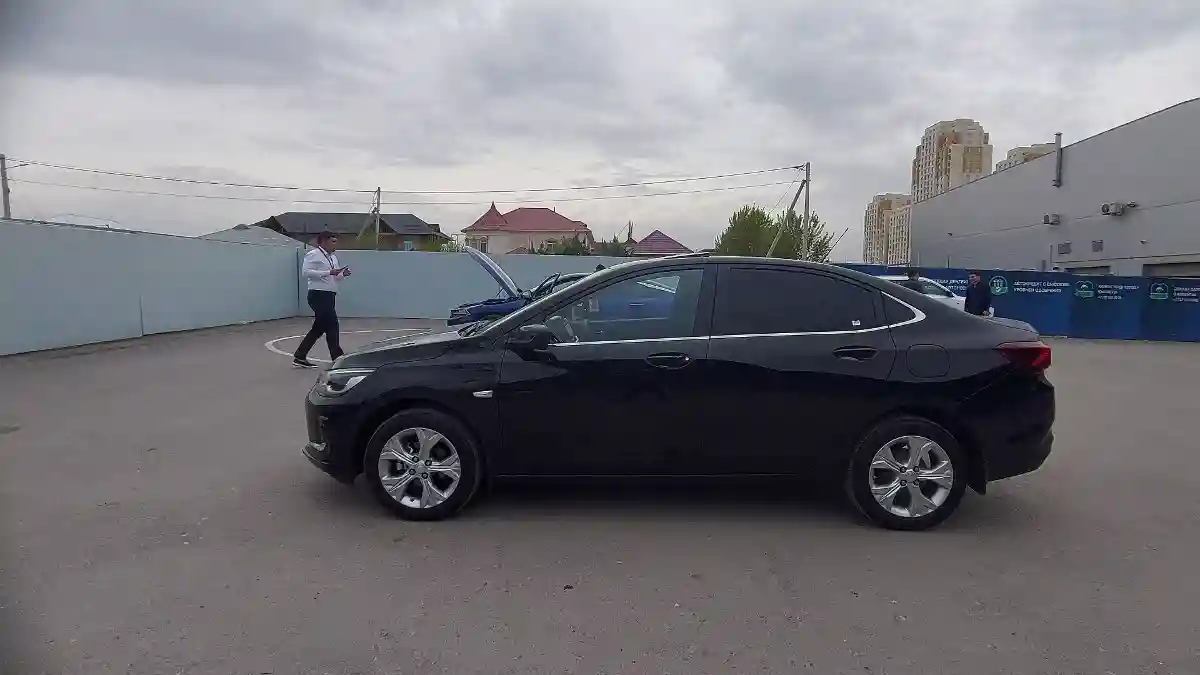 Chevrolet Onix 2023 года за 8 500 000 тг. в Шымкент