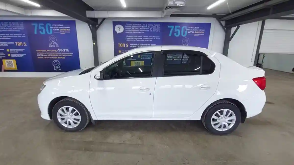 Renault Logan 2018 года за 4 800 000 тг. в Астана