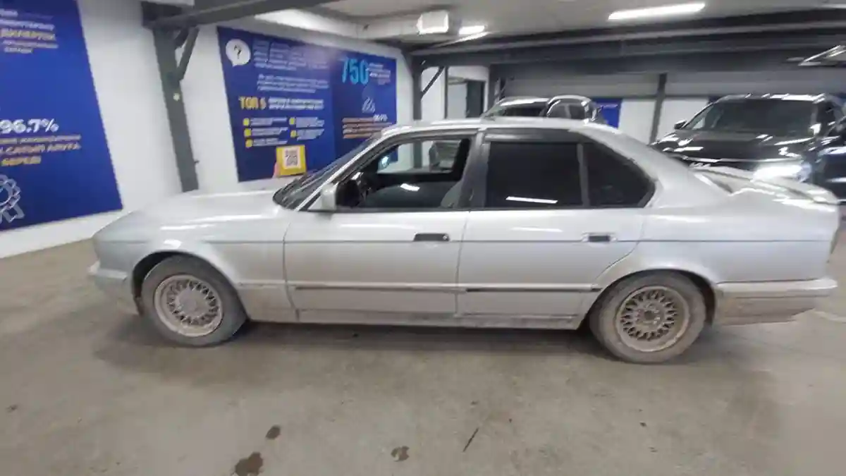 BMW 5 серии 1992 года за 1 500 000 тг. в Астана