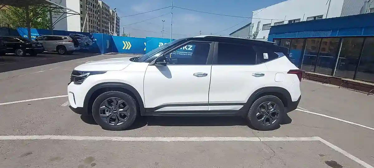 Kia Seltos 2023 года за 11 000 000 тг. в Алматы