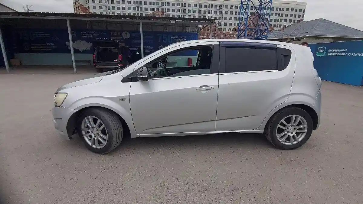 Chevrolet Aveo 2014 года за 3 000 000 тг. в Шымкент