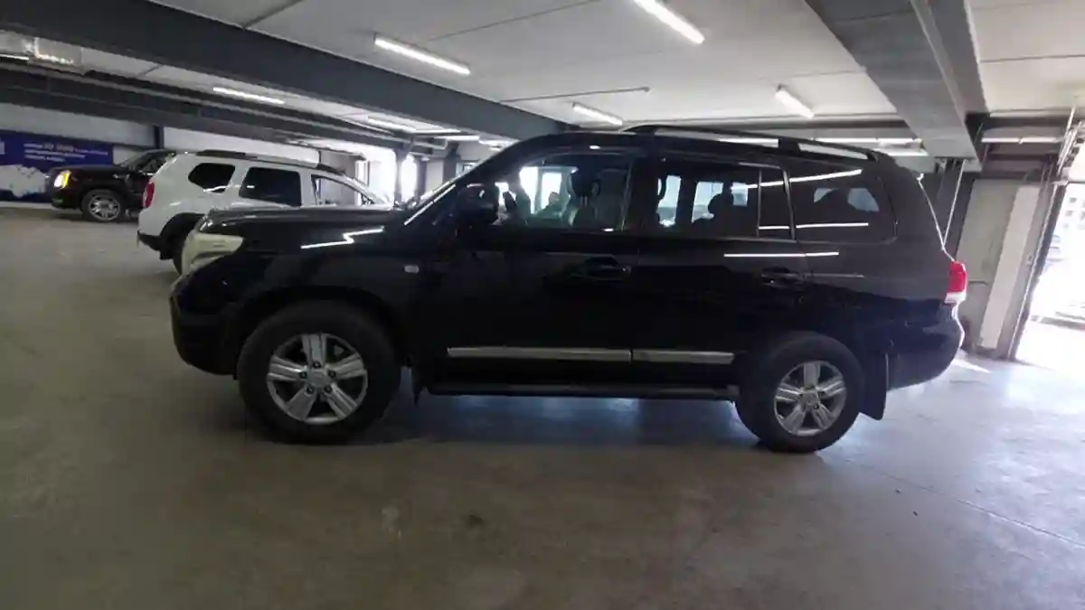 Toyota Land Cruiser 2010 года за 20 000 000 тг. в Астана