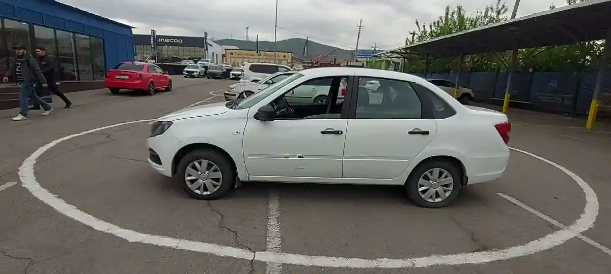LADA (ВАЗ) Granta 2020 года за 3 000 000 тг. в Алматы